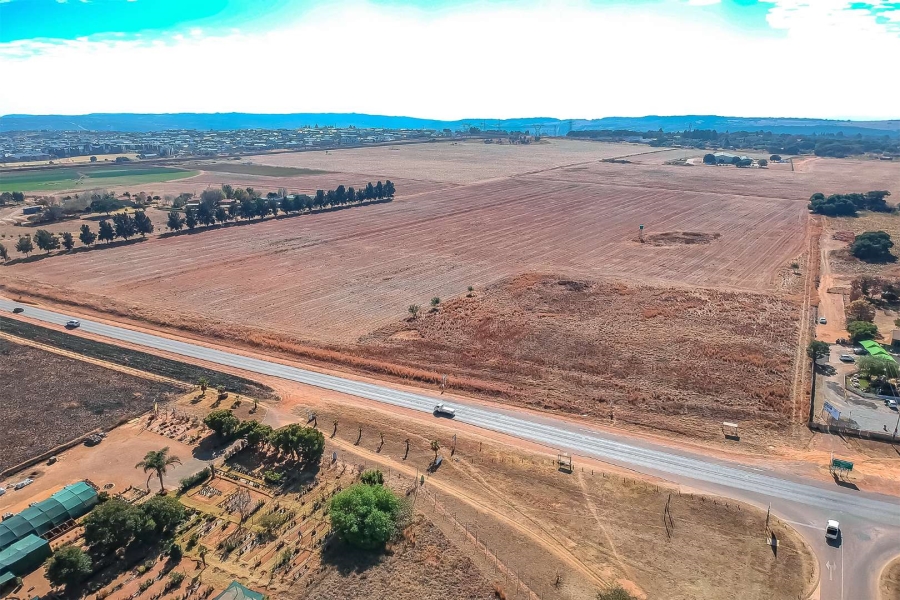 Commercial Property for Sale in Grootfontein Country Estate Gauteng