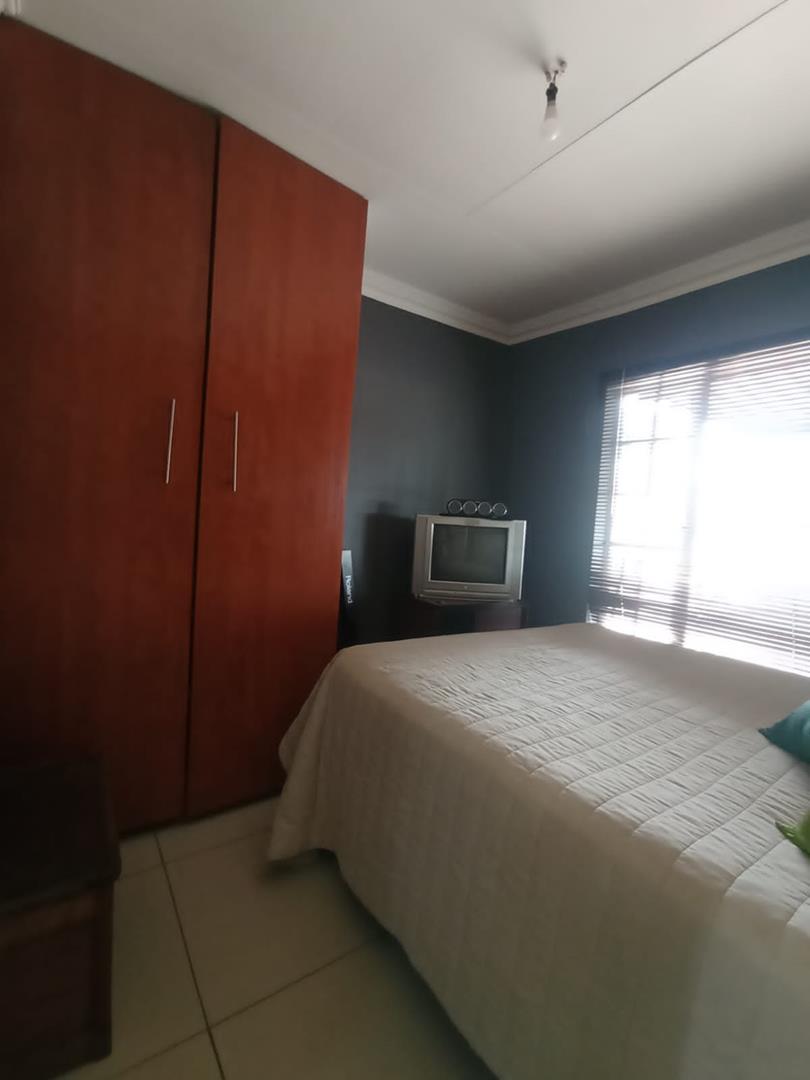 3 Bedroom Property for Sale in Nkwe Estate Gauteng