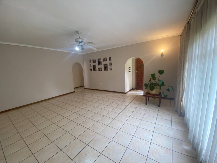 4 Bedroom Property for Sale in Brackendowns Gauteng