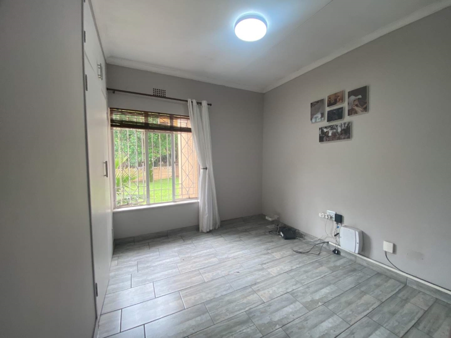 4 Bedroom Property for Sale in Brackendowns Gauteng