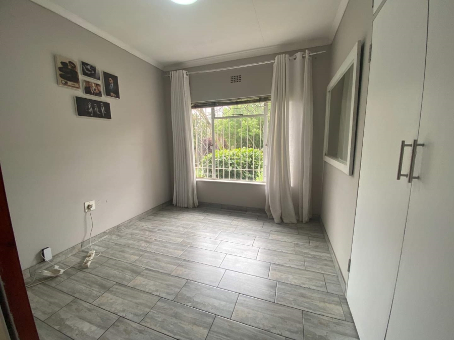 4 Bedroom Property for Sale in Brackendowns Gauteng