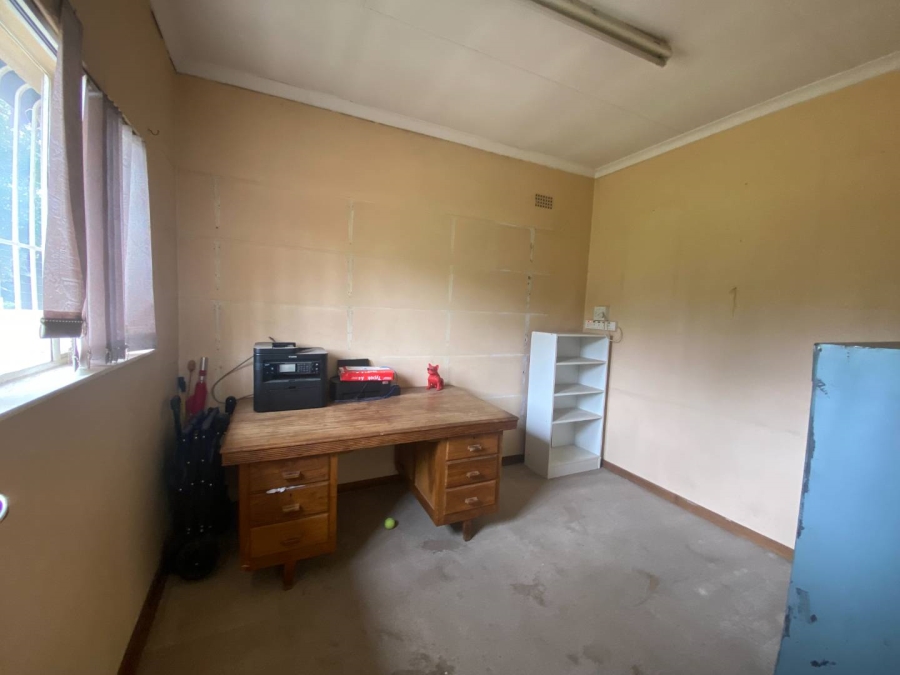 4 Bedroom Property for Sale in Brackendowns Gauteng