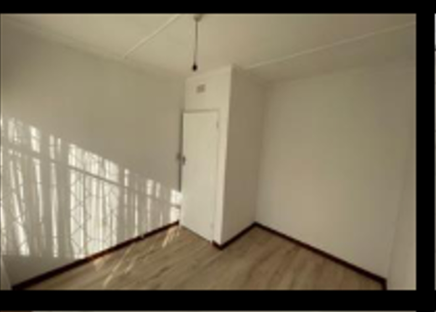 4 Bedroom Property for Sale in Reigerpark Gauteng