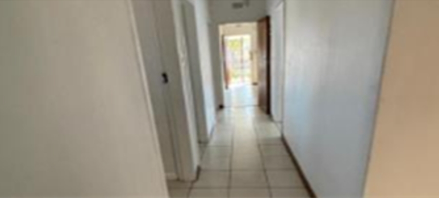 4 Bedroom Property for Sale in Reigerpark Gauteng