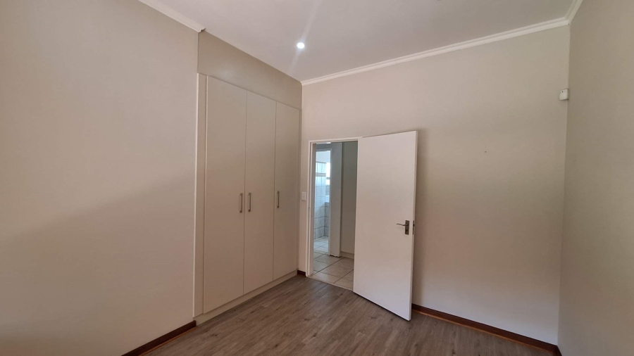 To Let 3 Bedroom Property for Rent in Northcliff Gauteng