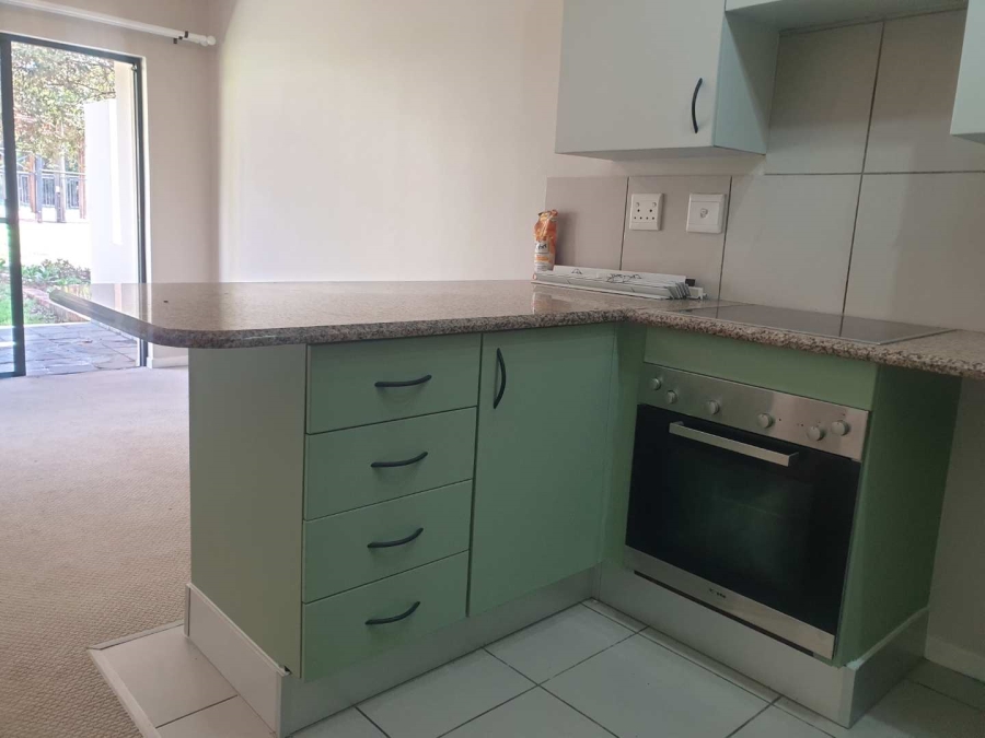 1 Bedroom Property for Sale in Jackal Creek Golf Estate Gauteng