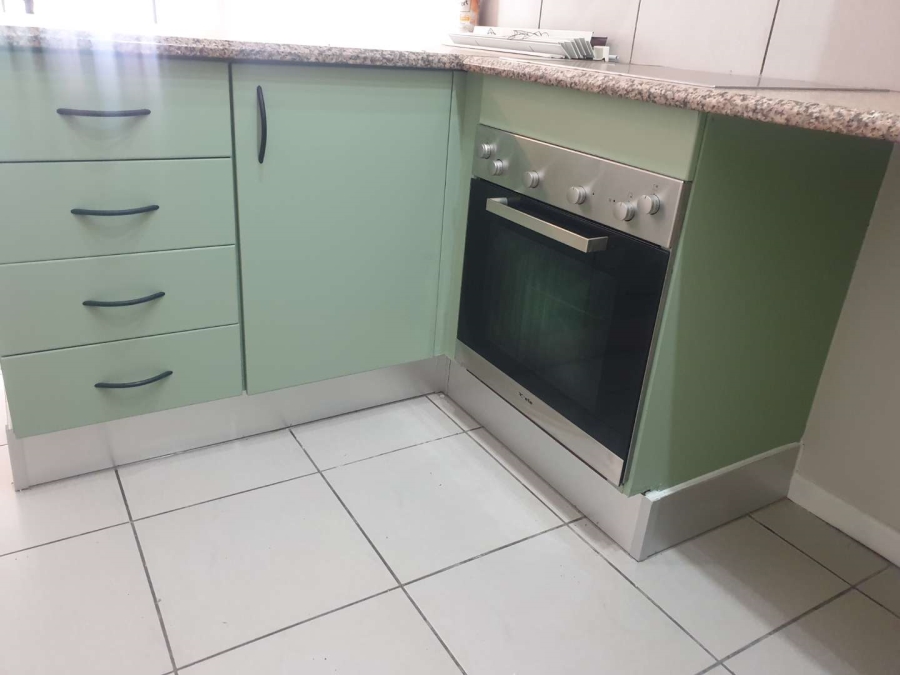 1 Bedroom Property for Sale in Jackal Creek Golf Estate Gauteng