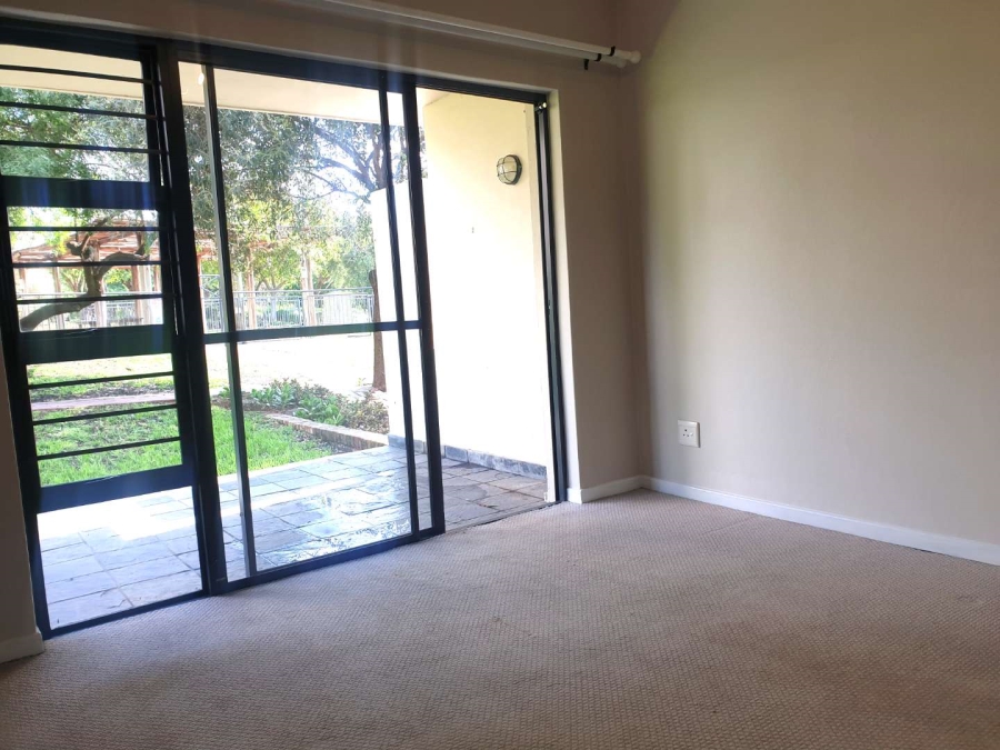 1 Bedroom Property for Sale in Jackal Creek Golf Estate Gauteng