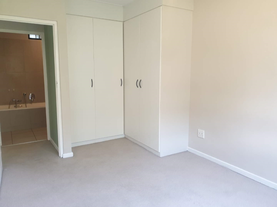 1 Bedroom Property for Sale in Jackal Creek Golf Estate Gauteng