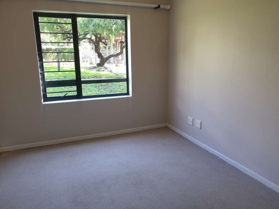 1 Bedroom Property for Sale in Jackal Creek Golf Estate Gauteng