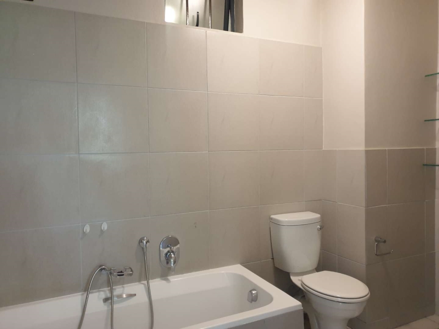 1 Bedroom Property for Sale in Jackal Creek Golf Estate Gauteng