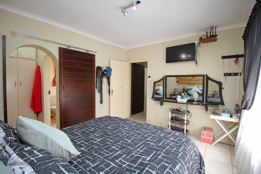 1 Bedroom Property for Sale in Randpoort Gauteng