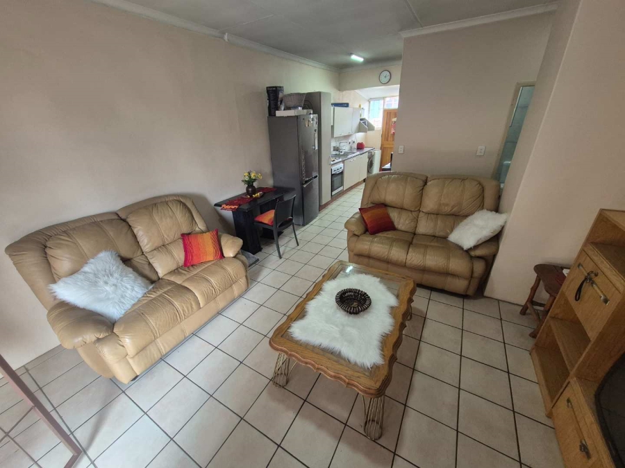 2 Bedroom Property for Sale in Hermanstad Gauteng