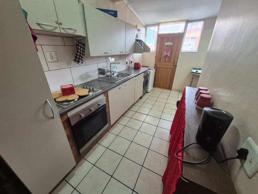 2 Bedroom Property for Sale in Hermanstad Gauteng