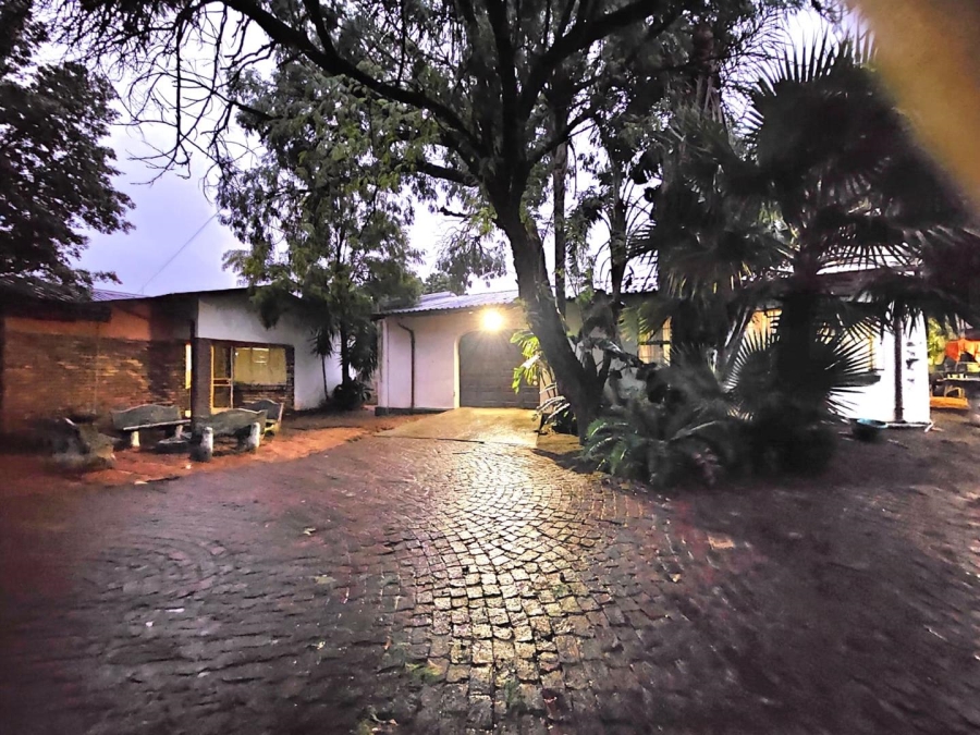 3 Bedroom Property for Sale in Pretoria North Gauteng