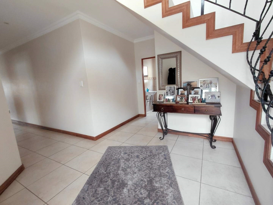 4 Bedroom Property for Sale in Glen Erasmia Gauteng