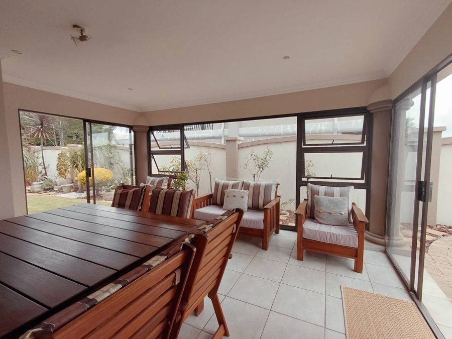 4 Bedroom Property for Sale in Glen Erasmia Gauteng