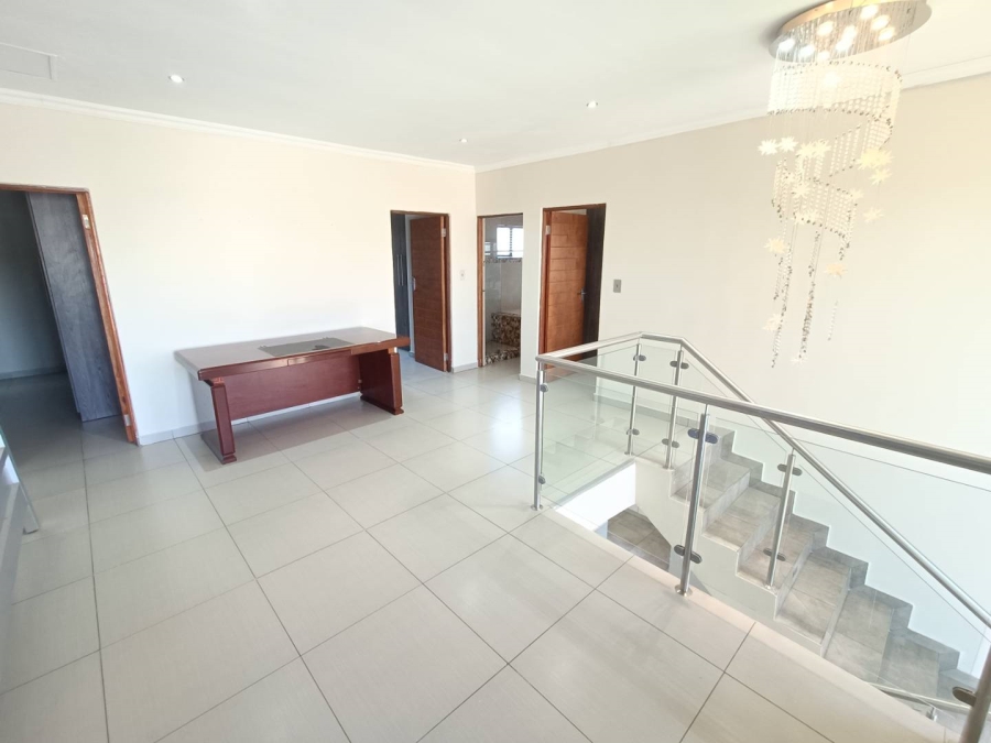 4 Bedroom Property for Sale in Eldoraigne Gauteng
