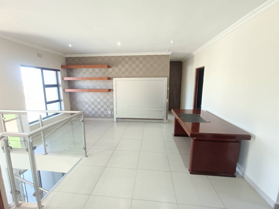 4 Bedroom Property for Sale in Eldoraigne Gauteng