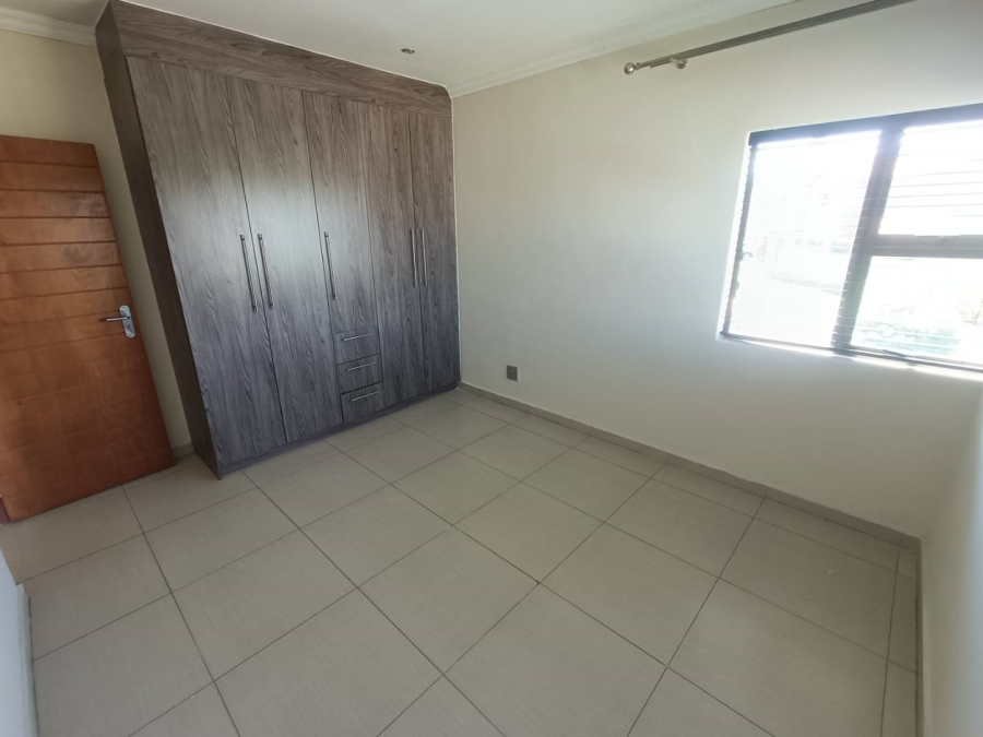 4 Bedroom Property for Sale in Eldoraigne Gauteng