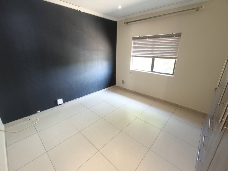 4 Bedroom Property for Sale in Eldoraigne Gauteng