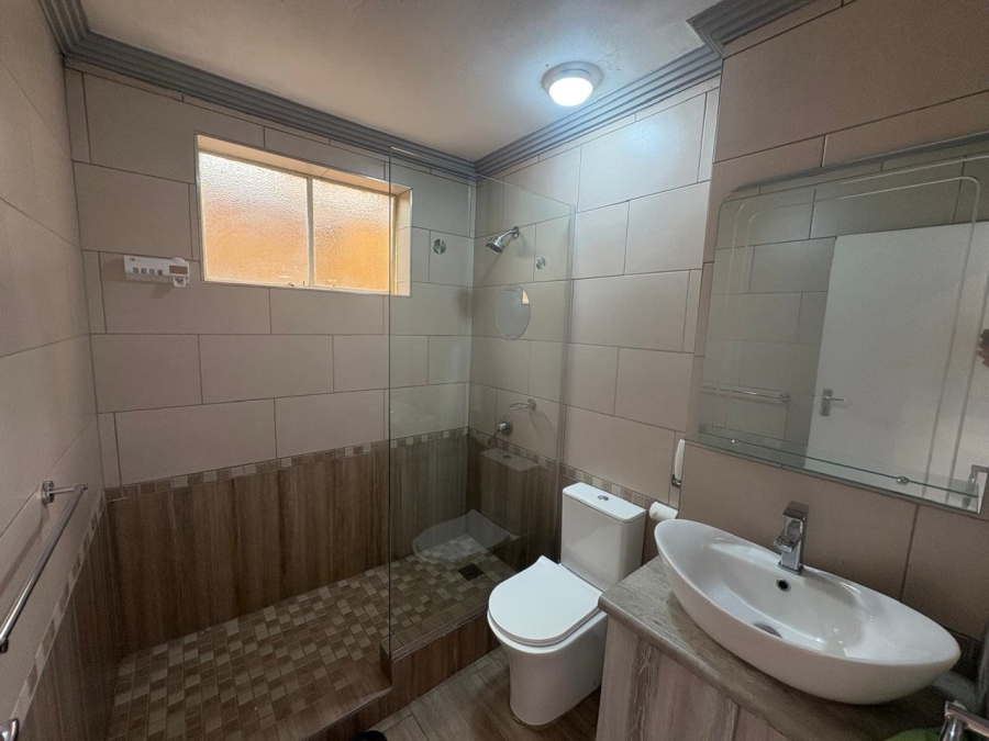 2 Bedroom Property for Sale in Ridgeway Gauteng