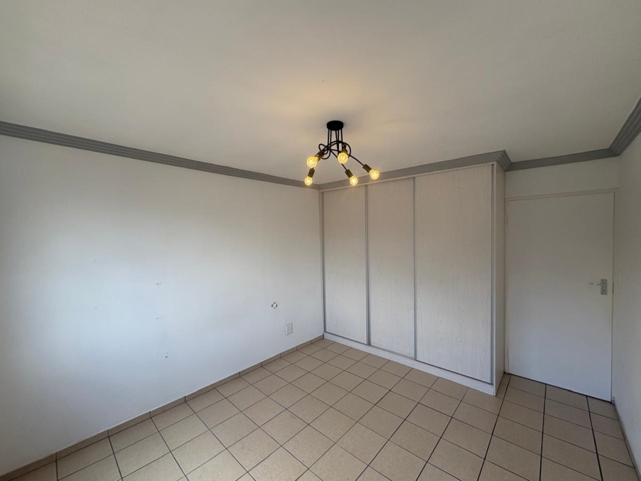 2 Bedroom Property for Sale in Ridgeway Gauteng