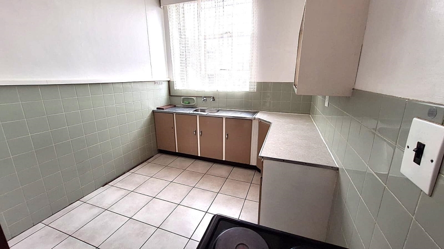2 Bedroom Property for Sale in South Crest Gauteng