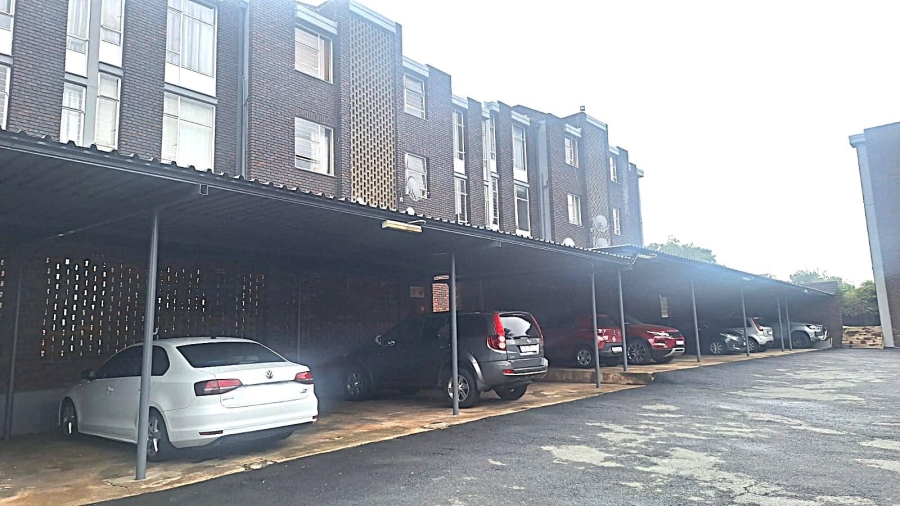 2 Bedroom Property for Sale in South Crest Gauteng