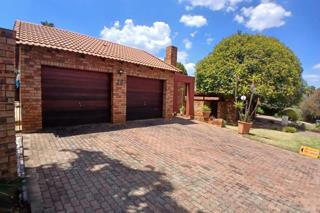4 Bedroom Property for Sale in Alan Manor Ext 2 Gauteng