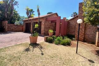 4 Bedroom Property for Sale in Alan Manor Ext 2 Gauteng