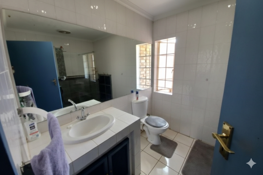 4 Bedroom Property for Sale in Alan Manor Ext 2 Gauteng