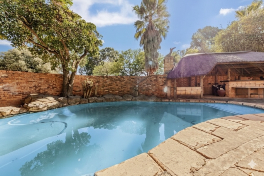 4 Bedroom Property for Sale in Alan Manor Ext 2 Gauteng