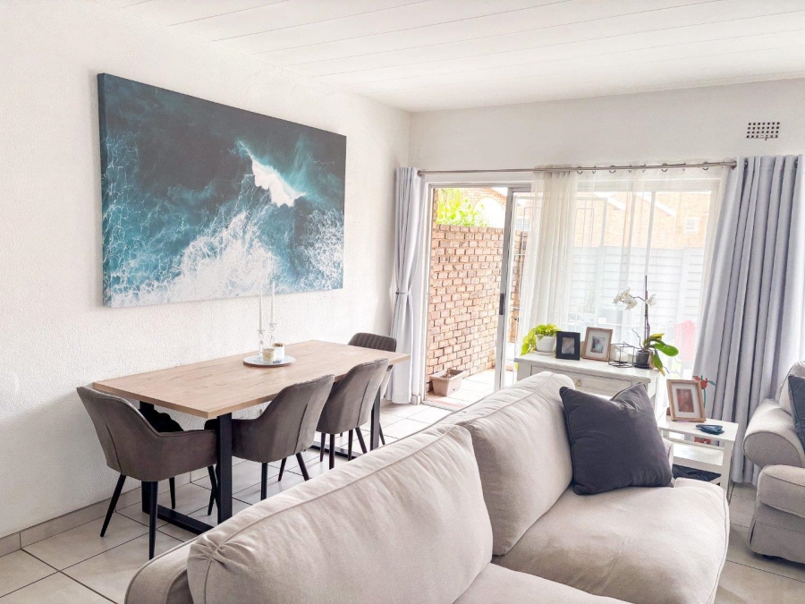 3 Bedroom Property for Sale in Brackendowns Gauteng