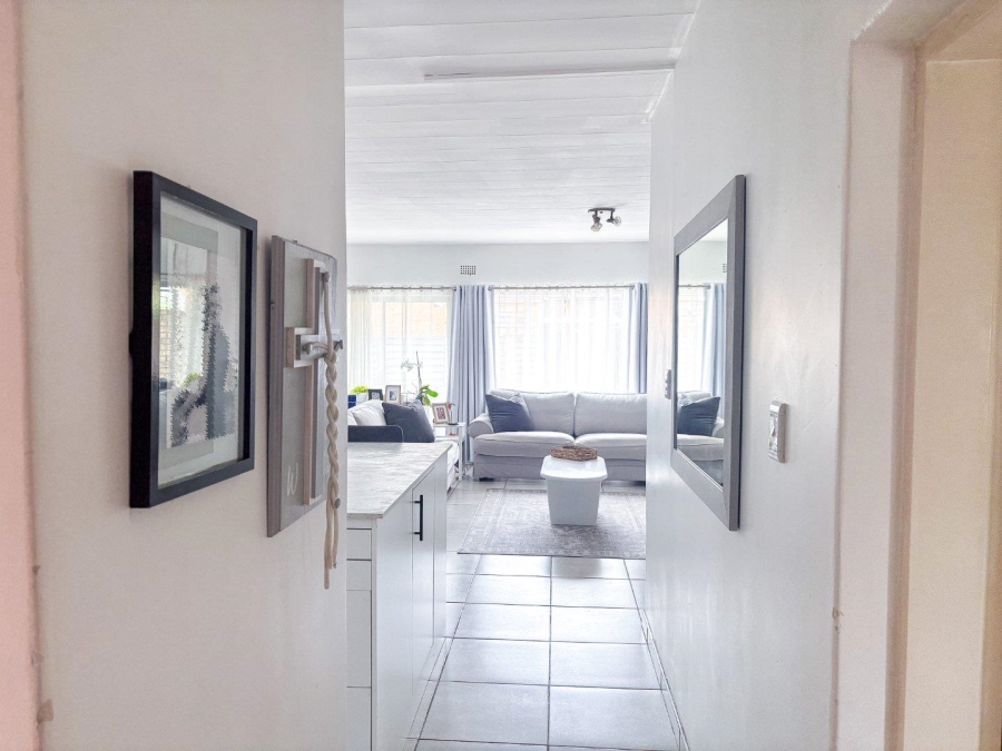 3 Bedroom Property for Sale in Brackendowns Gauteng