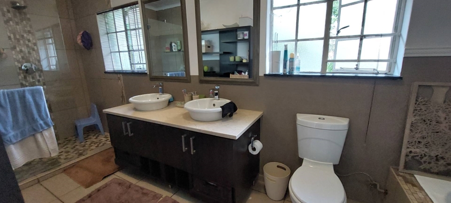 4 Bedroom Property for Sale in Albemarle Gauteng