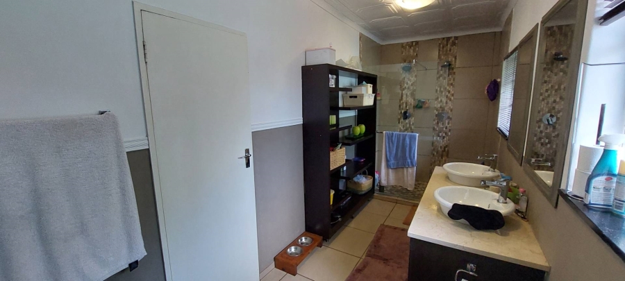 4 Bedroom Property for Sale in Albemarle Gauteng