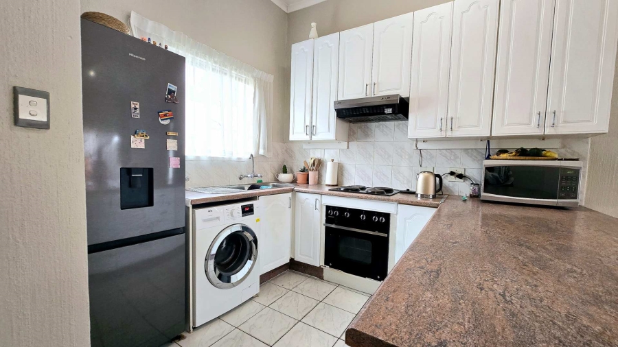 2 Bedroom Property for Sale in Garsfontein Gauteng