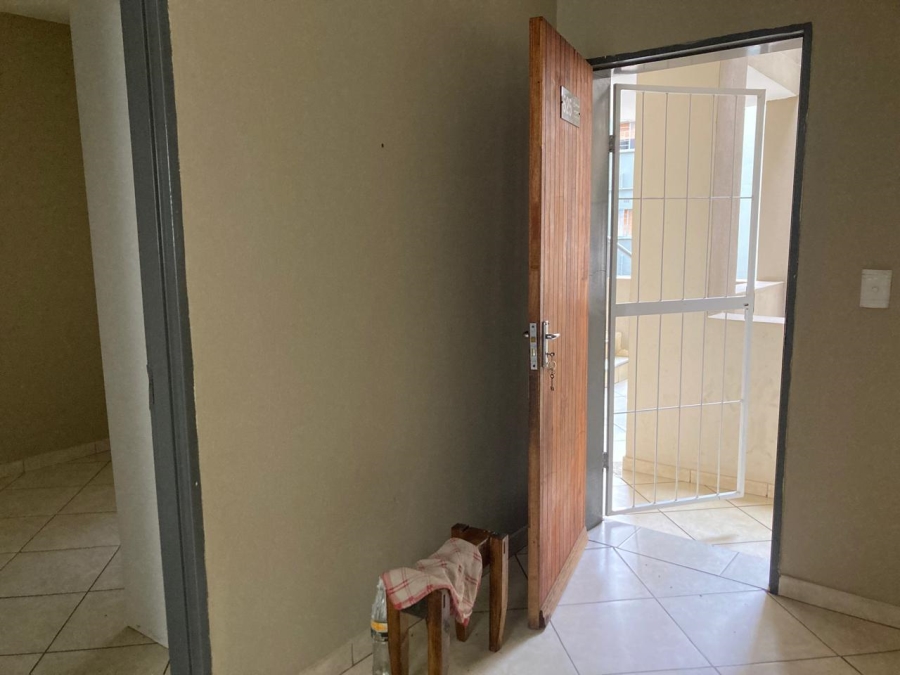 2 Bedroom Property for Sale in Jabulani Gauteng