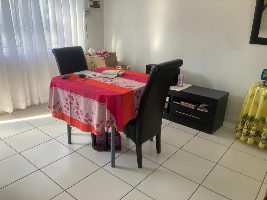 2 Bedroom Property for Sale in Fleurhof Gauteng