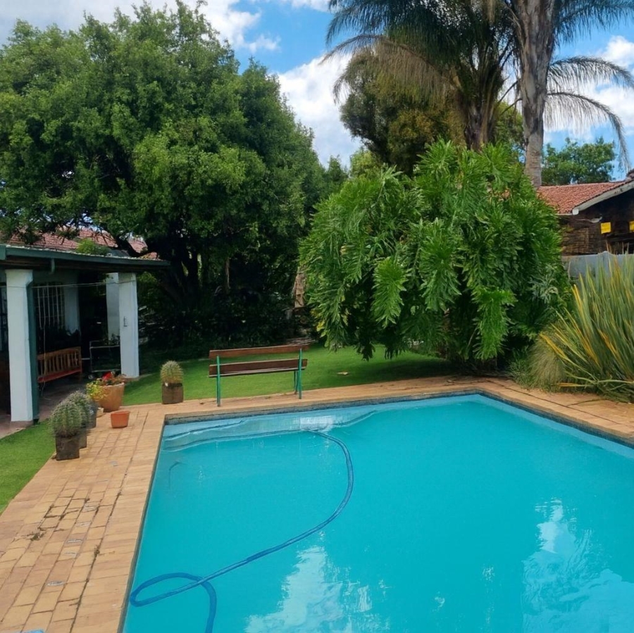 5 Bedroom Property for Sale in Midrand Gauteng