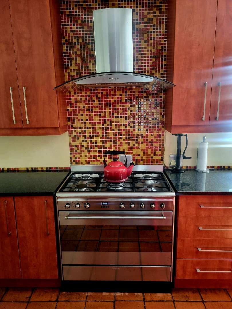 5 Bedroom Property for Sale in Midrand Gauteng