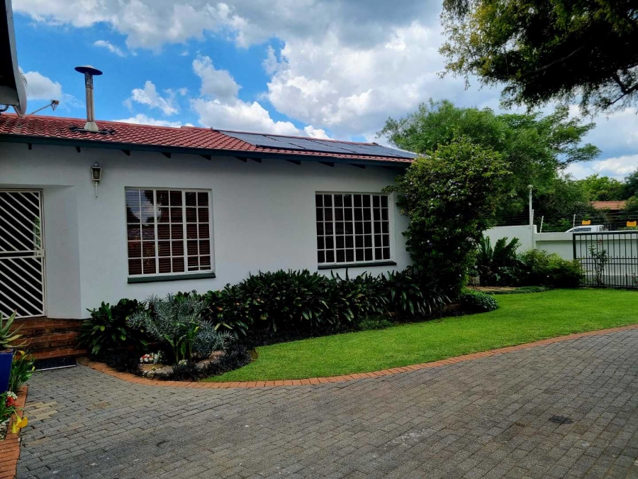5 Bedroom Property for Sale in Midrand Gauteng
