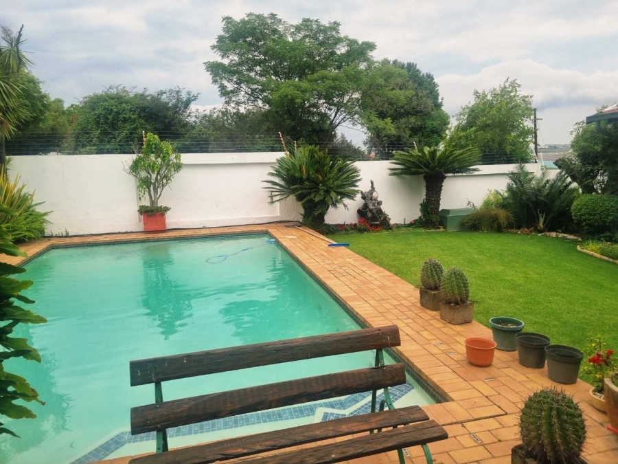 5 Bedroom Property for Sale in Midrand Gauteng