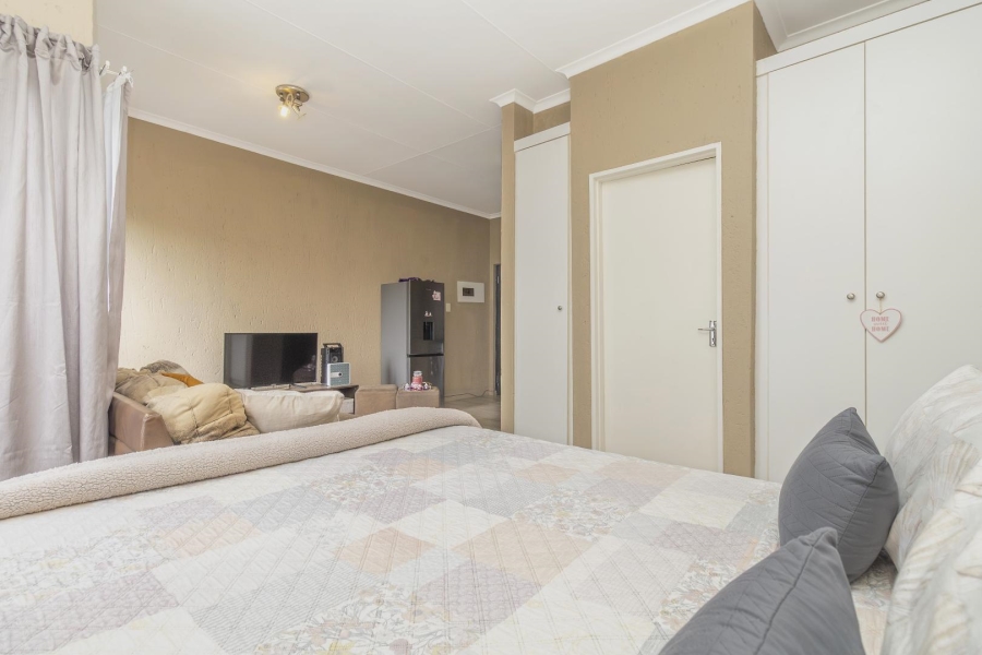 0 Bedroom Property for Sale in Ferndale Gauteng