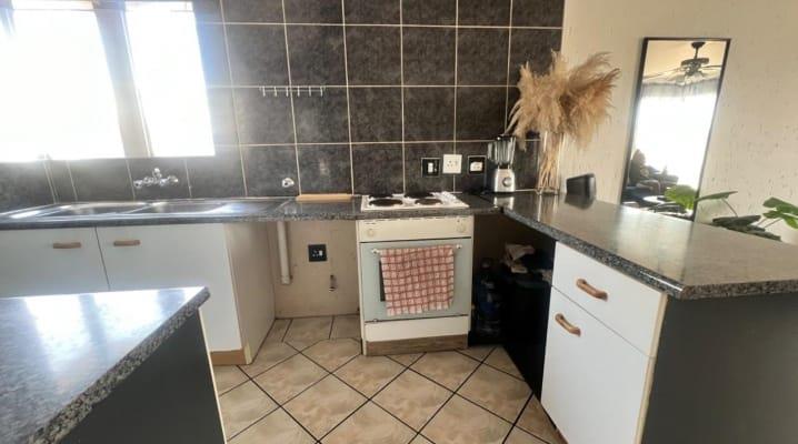 2 Bedroom Property for Sale in Ridgeway Ext 4 Gauteng