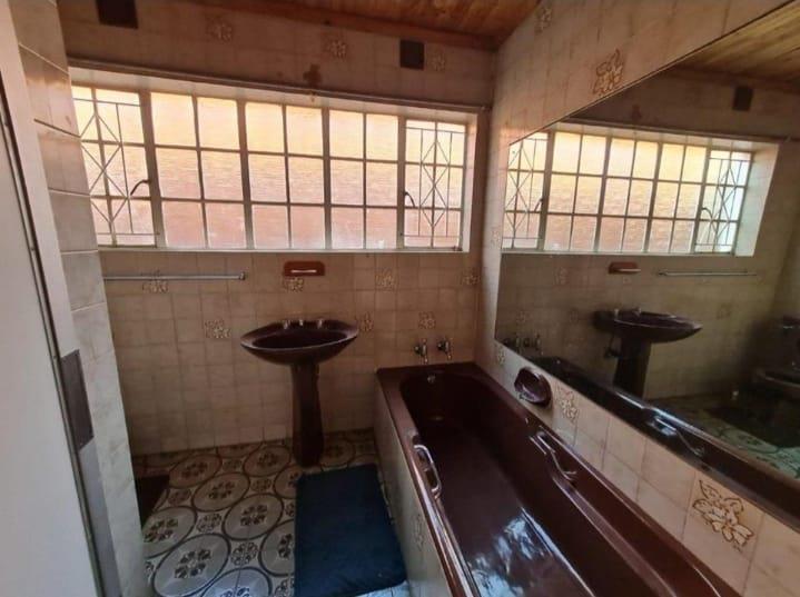 3 Bedroom Property for Sale in Mondeor Gauteng