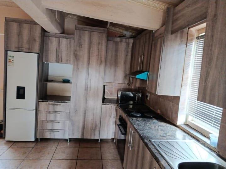 3 Bedroom Property for Sale in Rosettenville Gauteng