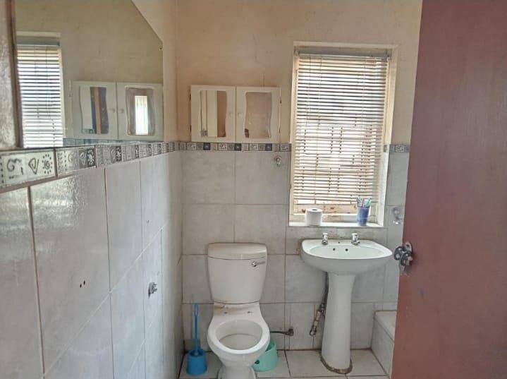 3 Bedroom Property for Sale in Rosettenville Gauteng