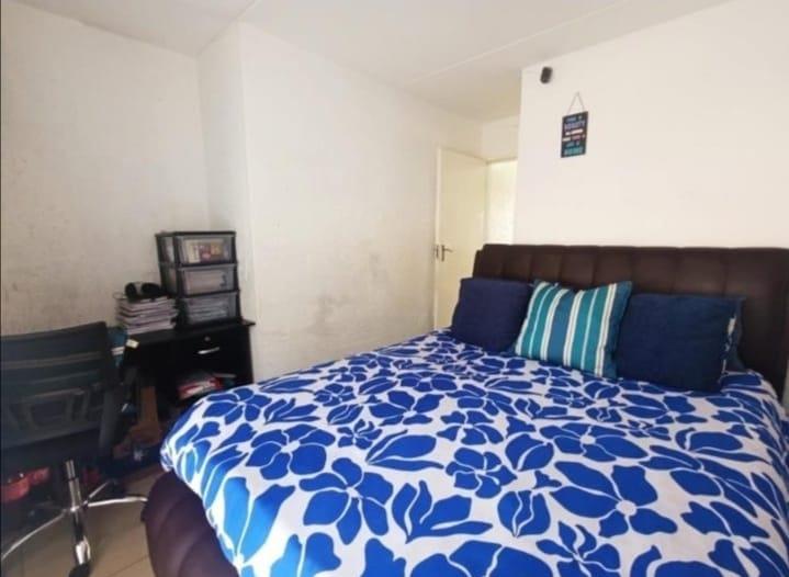 2 Bedroom Property for Sale in Mondeor Gauteng